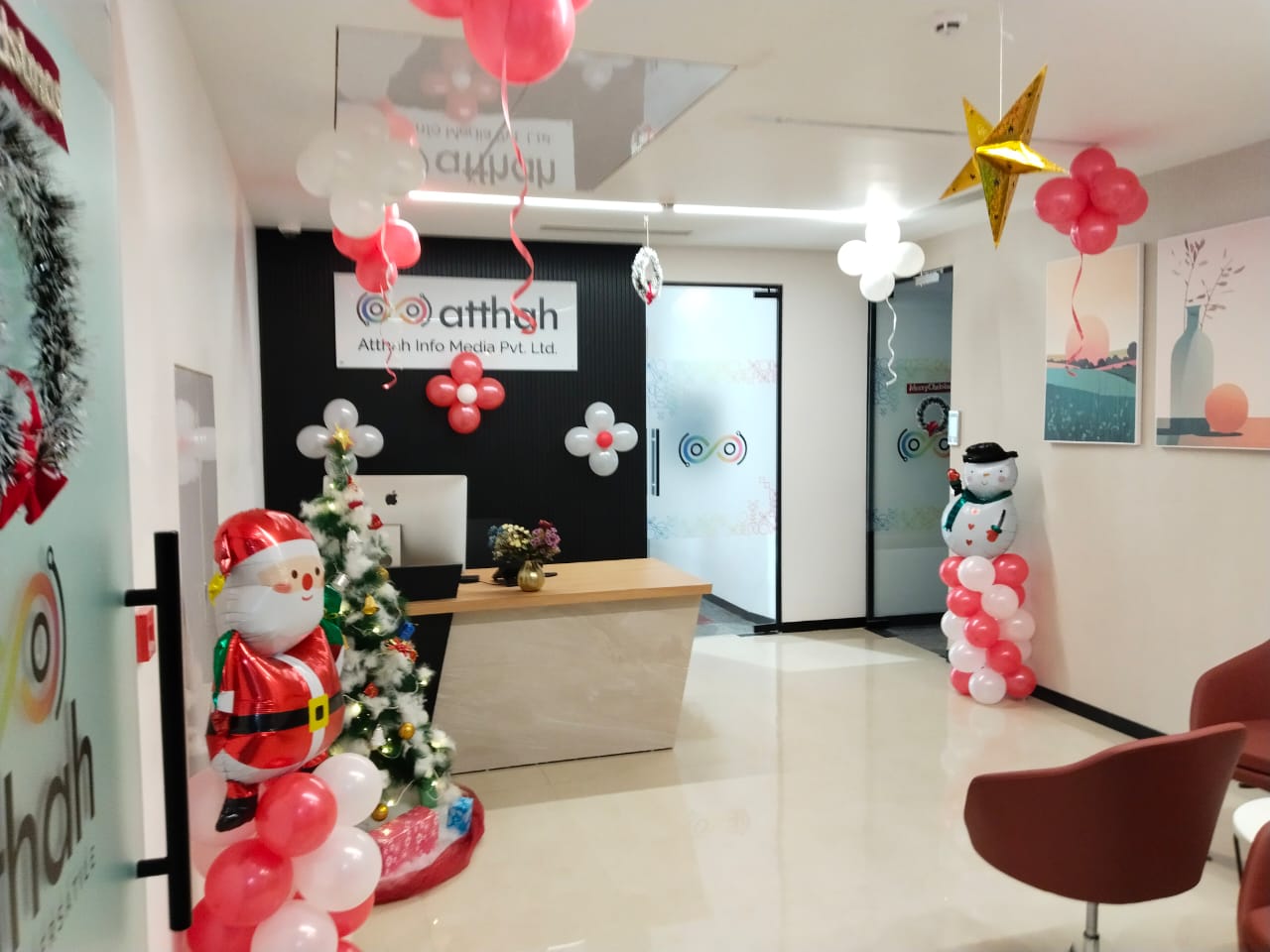 Christmas decoration for office in Gurugram